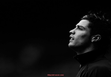 足球直播-法甲球员职业数据图解：进球、出场时间与表现指数对照