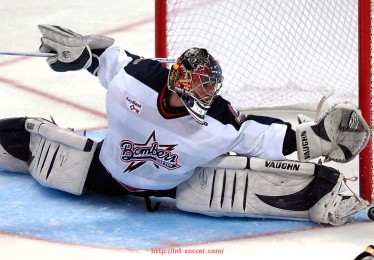 足球直播-火箭队2013年球员名单与表现排名盘点